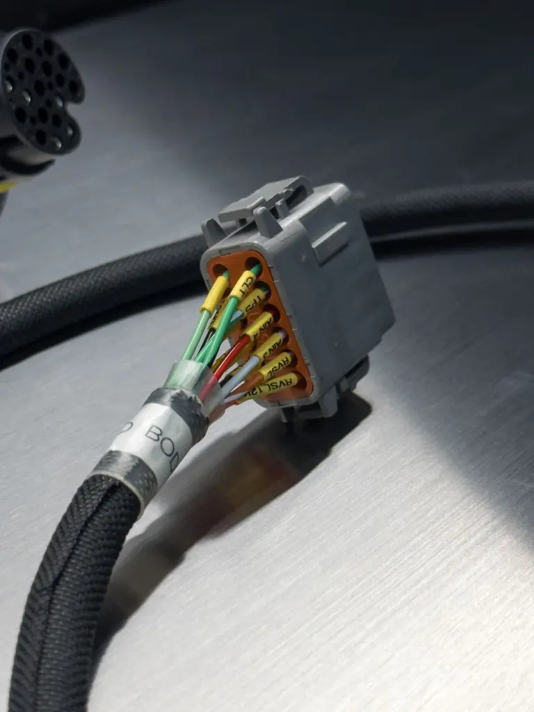 MaxxECU Mini 8HP Standalone Controller.webp