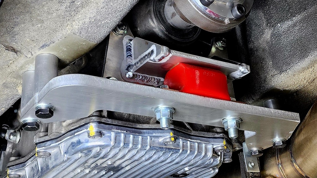 Supra MKIV transmission crossmember and polyurethane mount - installed view