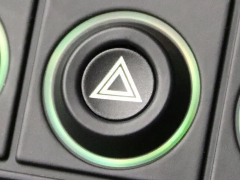 MaxxECU Hazard warning, icon CAN keypad